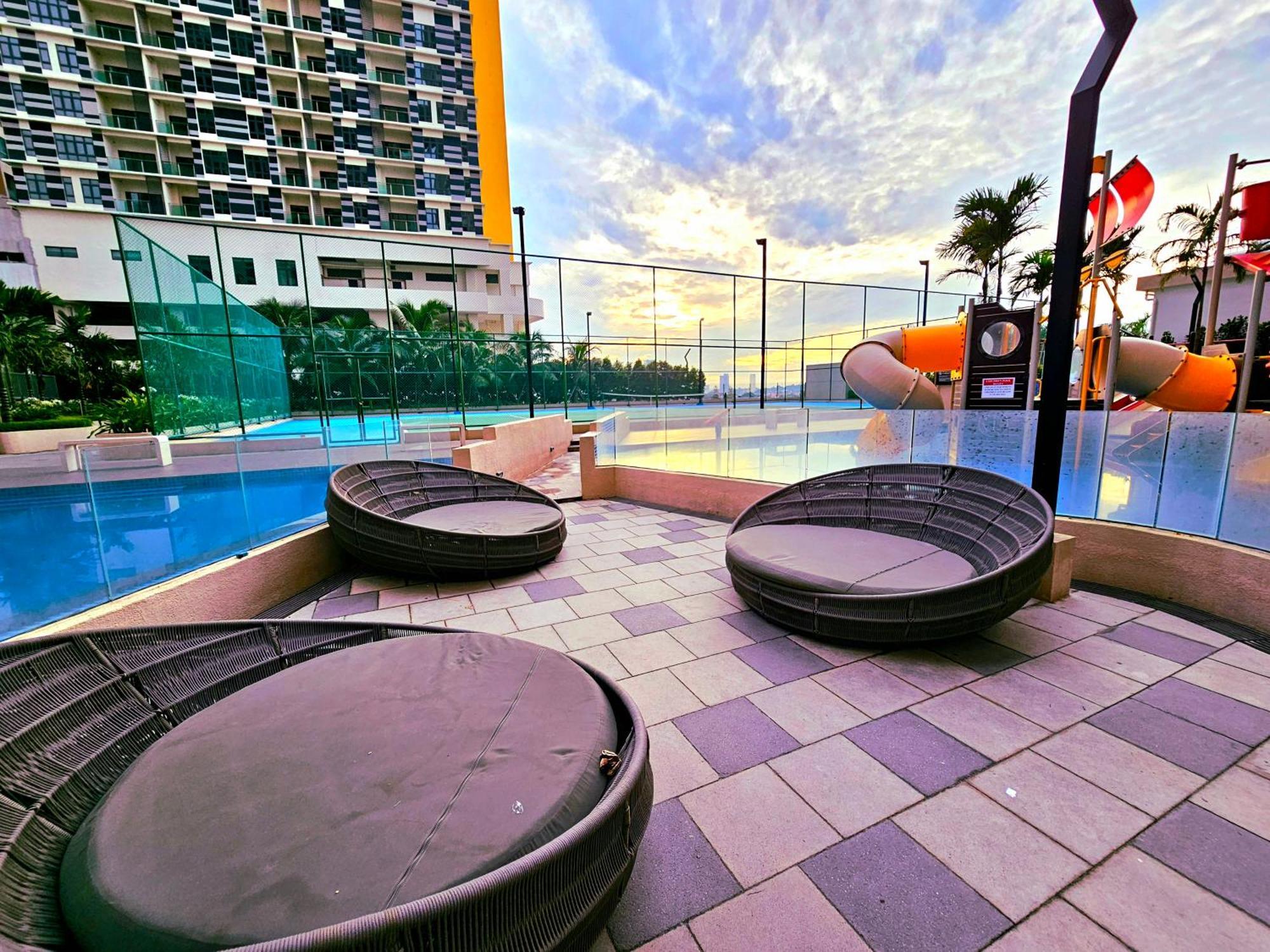 Bali Residence Waterpark Executive Suites Melaka By Ggm Екстериор снимка