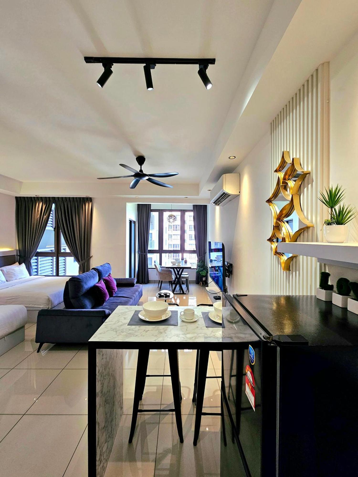 Bali Residence Waterpark Executive Suites Melaka By Ggm Екстериор снимка